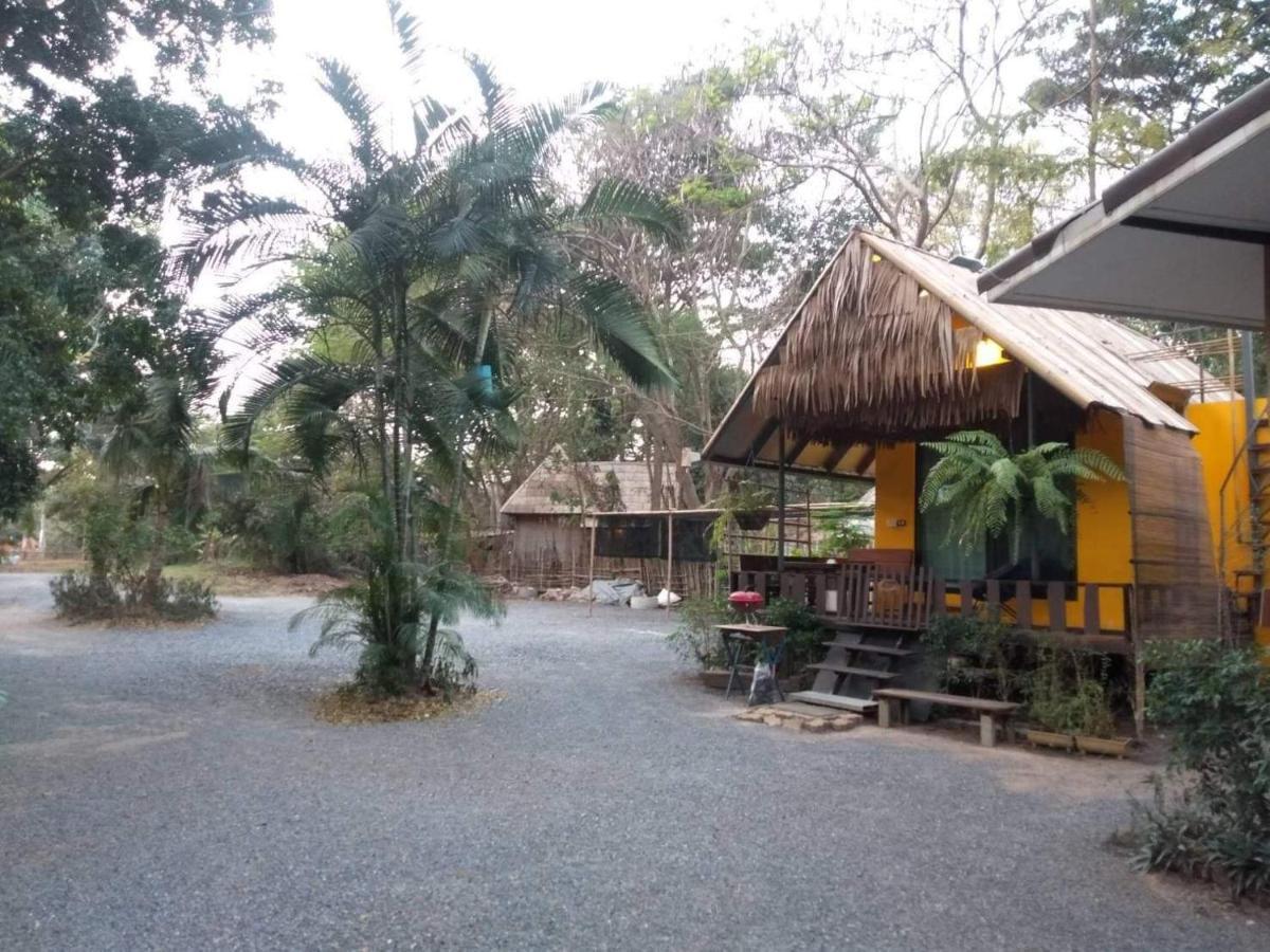 Вілла Brookhouse At Khaoyai Ban Khanong Phra Klang Екстер'єр фото