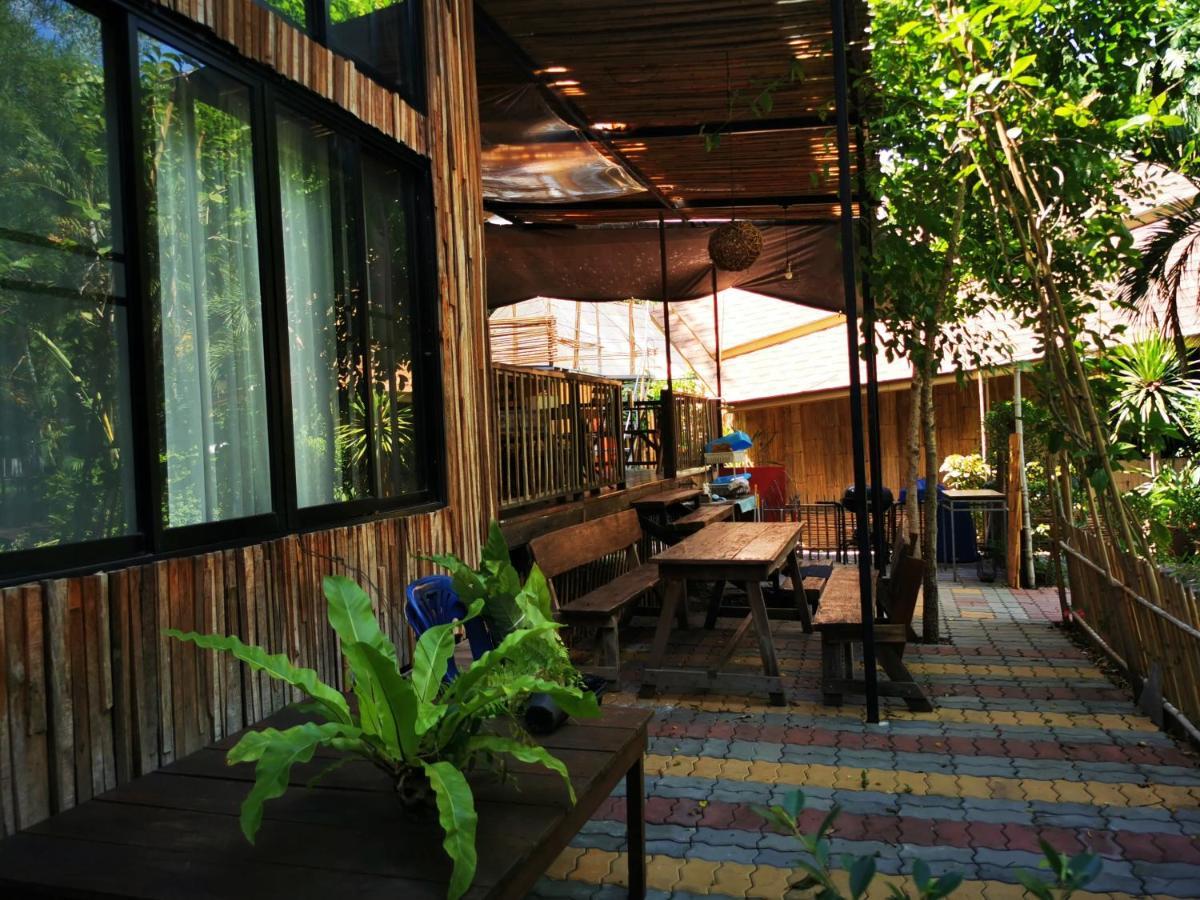 Вілла Brookhouse At Khaoyai Ban Khanong Phra Klang Екстер'єр фото