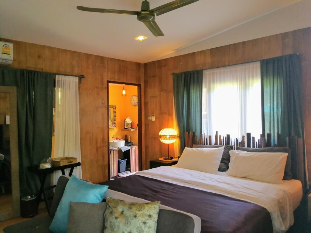 Вілла Brookhouse At Khaoyai Ban Khanong Phra Klang Екстер'єр фото